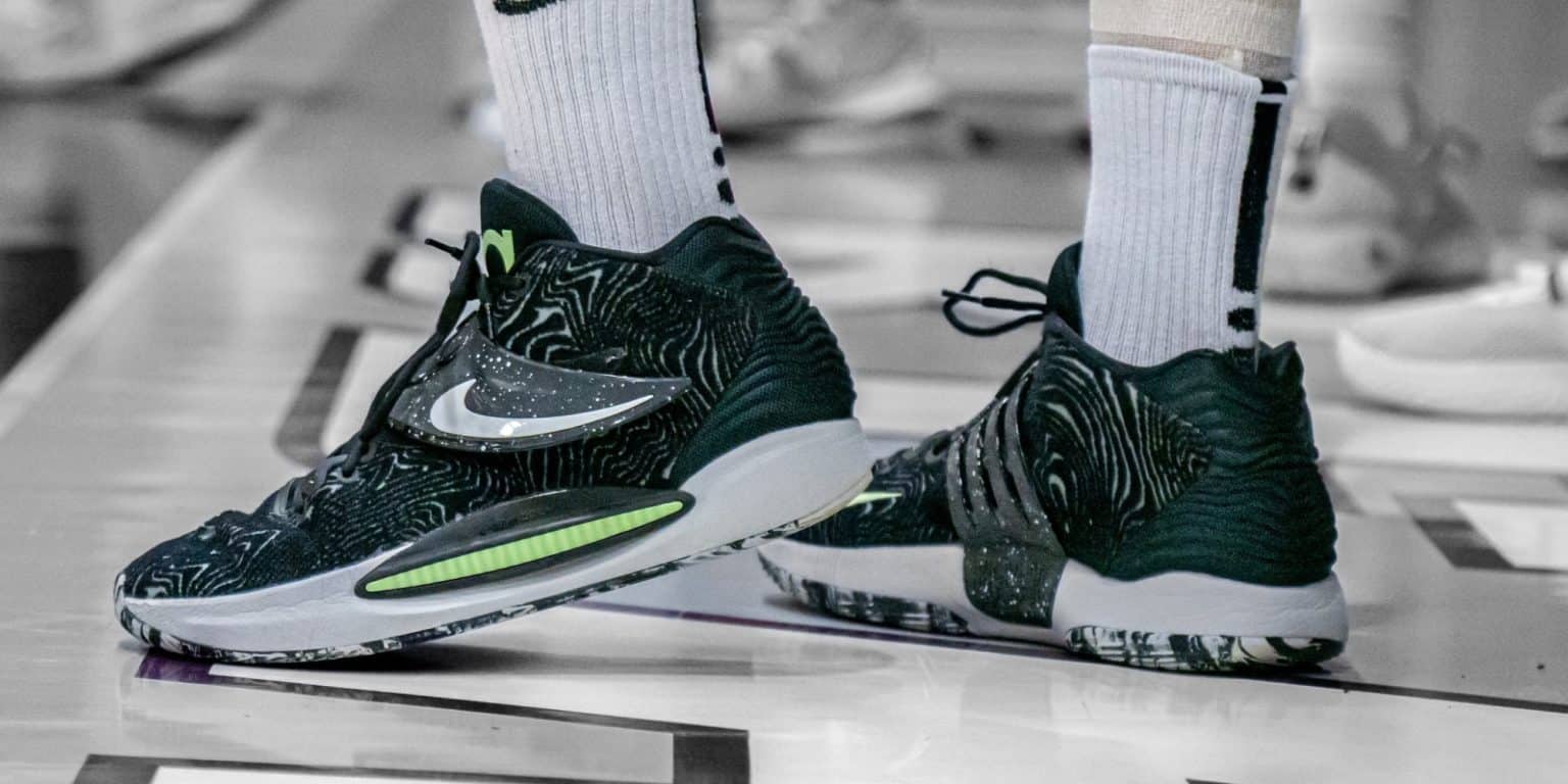 Are basketball shoes good for running? Nope. Hoopsbeast